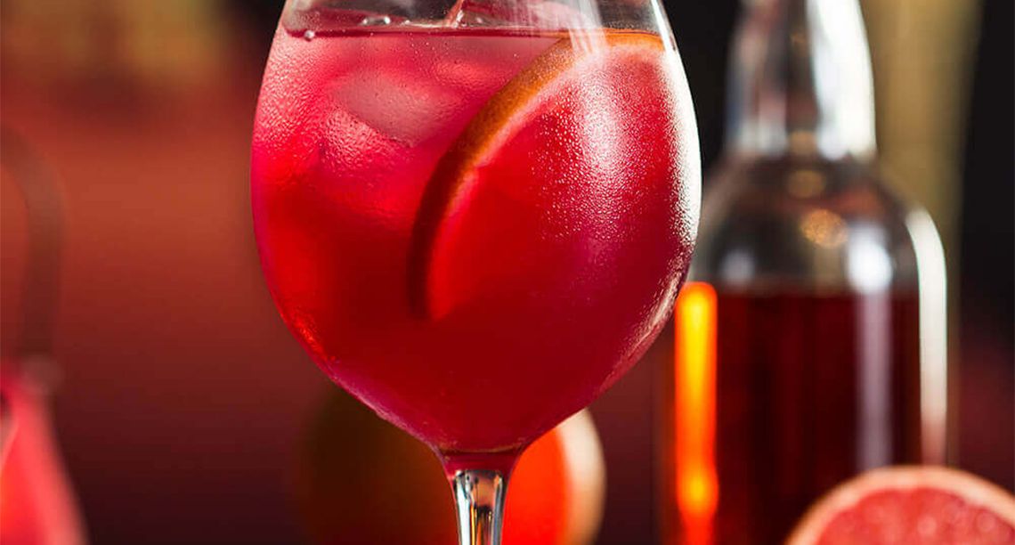 Imagem de Caipirinha de Vodka, Aperol, Suco de Grapefruit e Acqua Mix